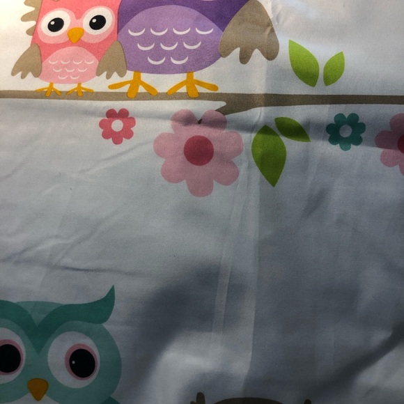 Twin Owl Floral Themed Quilt 1 Pillow sham & 2 blackout Curtains 60” long x 48” - Picture 5 of 12